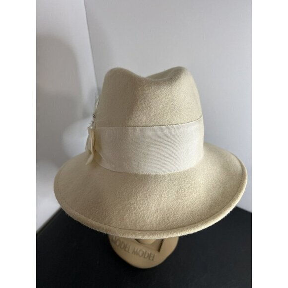 Vintage Betmar New York White/ Ivory  100% Wool Hat - Picture 5 of 11